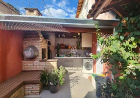 Foto 1 de Casa de Condomínio com 2 Quartos à venda, 60m² em Granja Viana, Cotia