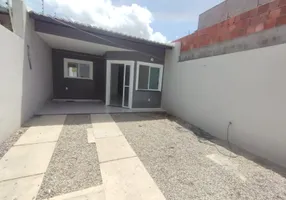 Foto 1 de Casa com 2 Quartos à venda, 80m² em Pedras, Itaitinga