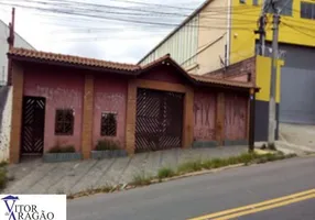 Foto 1 de Sobrado com 3 Quartos à venda, 180m² em Furnas, São Paulo