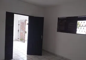 Foto 1 de Casa com 3 Quartos à venda, 220m² em Funcionários, João Pessoa