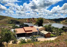 Foto 1 de Casa de Condomínio com 3 Quartos à venda, 210m² em Barbosa Lage, Juiz de Fora