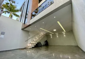 Foto 1 de Casa com 3 Quartos à venda, 187m² em Santa Rosa, Belo Horizonte