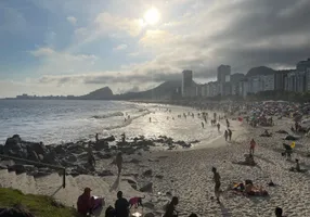 Foto 1 de Cobertura com 4 Quartos à venda, 250m² em Leme, Rio de Janeiro