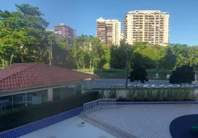 Foto 1 de Apartamento com 2 Quartos para alugar, 74m² em Barra da Tijuca, Rio de Janeiro