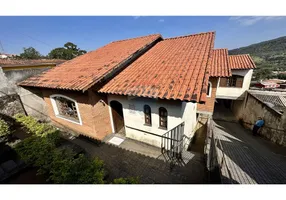 Foto 1 de Casa com 4 Quartos à venda, 308m² em Centro, Mairiporã