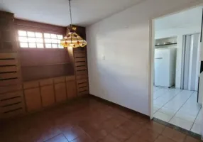 Foto 1 de Casa com 4 Quartos à venda, 295m² em Alto de Pinheiros, São Paulo