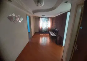 Foto 1 de Apartamento com 3 Quartos à venda, 61m² em Vila Zat, São Paulo