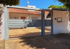 Foto 1 de Casa com 2 Quartos à venda, 70m² em Vila Nova, Três Lagoas