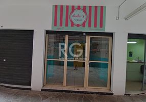 Ponto Comercial na Praça Quinze de Novembro, s/n, Centro Histórico em Porto  Alegre, por R$ 249.000 - Viva Real