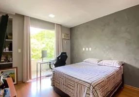 Foto 1 de Casa com 4 Quartos à venda, 220m² em  Vila Valqueire, Rio de Janeiro