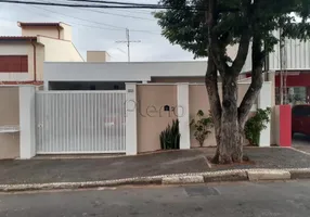 Foto 1 de Casa com 3 Quartos à venda, 181m² em Parque Taquaral, Campinas