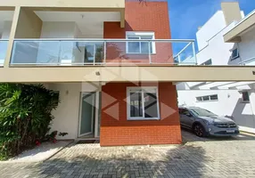 Foto 1 de Casa de Condomínio com 3 Quartos para alugar, 160m² em Campeche, Florianópolis