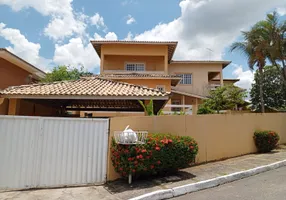Foto 1 de Casa de Condomínio com 3 Quartos para alugar, 185m² em Estrada do Coco, Lauro de Freitas