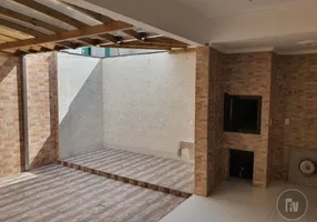 Foto 1 de Casa com 3 Quartos à venda, 170m² em Barra, Balneário Camboriú