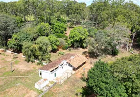 Foto 1 de Fazenda/Sítio com 4 Quartos à venda, 1054m² em Centro, Matozinhos