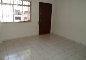 Foto 1 de Sobrado com 3 Quartos para alugar, 135m² em Brooklin, São Paulo