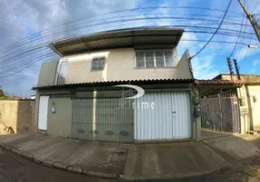 Foto 1 de Casa com 3 Quartos à venda, 300m² em Trindade, São Gonçalo