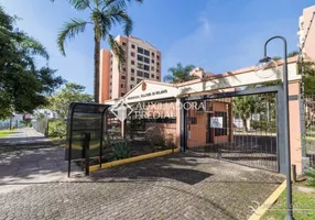 Foto 1 de Apartamento com 2 Quartos à venda, 54m² em Petrópolis, Porto Alegre