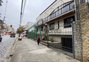 Foto 1 de Apartamento com 3 Quartos para alugar, 70m² em Centro, Nova Friburgo