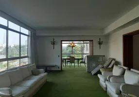 Foto 1 de Casa com 4 Quartos à venda, 740m² em Pacaembu, São Paulo