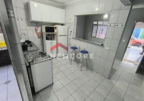 Foto 1 de Casa com 2 Quartos à venda, 80m² em Vila Caicara, Praia Grande