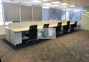 Foto 1 de Sala Comercial para venda ou aluguel, 200m² em Vila Olímpia, São Paulo