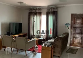 Foto 1 de Casa com 3 Quartos à venda, 198m² em Sítio da Figueira, São Paulo