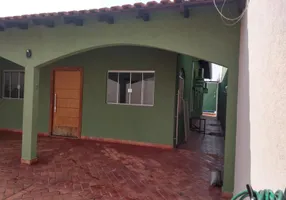 Foto 1 de Casa com 3 Quartos à venda, 300m² em Jardim São Lourenço, Campo Grande