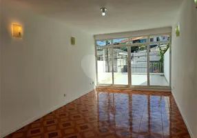 Foto 1 de Sobrado com 3 Quartos para alugar, 153m² em Vila Madalena, São Paulo
