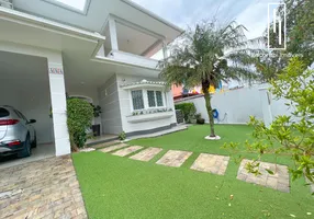 Foto 1 de Casa com 3 Quartos à venda, 272m² em Córrego Grande, Florianópolis