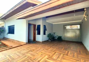 Foto 1 de Casa com 4 Quartos para alugar, 188m² em Jardim Amélia, Americana