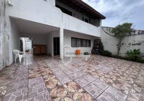 Foto 1 de Casa com 4 Quartos à venda, 280m² em Estancia Sao Jose, Peruíbe
