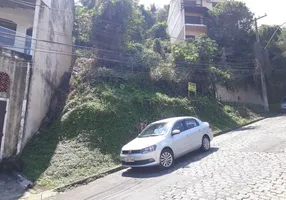 Foto 1 de Lote/Terreno à venda, 400m² em Santa Rosa, Niterói