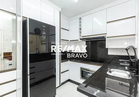 Foto 1 de Casa de Condomínio com 4 Quartos à venda, 140m² em Uberaba, Curitiba