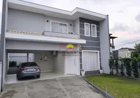 Foto 1 de Casa com 4 Quartos à venda, 271m² em Paranaguamirim, Joinville