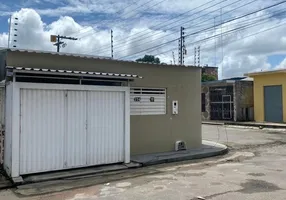 Foto 1 de Casa com 3 Quartos à venda, 100m² em Flores, Manaus