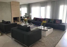Foto 1 de Casa de Condomínio com 4 Quartos à venda, 300m² em Brooklin, São Paulo