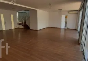 Foto 1 de Casa com 4 Quartos à venda, 232m² em Vila Sônia, São Paulo