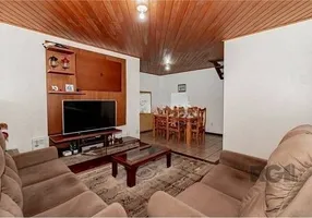 Foto 1 de Casa com 3 Quartos à venda, 260m² em Costa E Silva, Porto Alegre