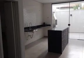 Foto 1 de Sobrado com 3 Quartos à venda, 130m² em Jardim Popular, São Paulo