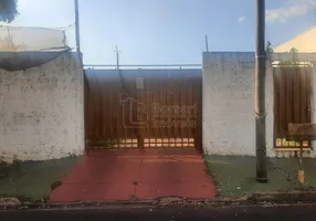 Foto 1 de Casa com 2 Quartos à venda, 268m² em Cidade Jardim, Araraquara