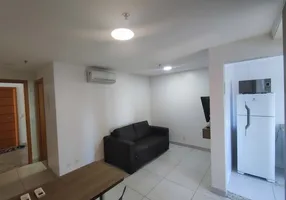 Foto 1 de Apartamento com 1 Quarto para venda ou aluguel, 40m² em Granja dos Cavaleiros, Macaé
