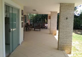 Foto 1 de Casa de Condomínio com 5 Quartos para venda ou aluguel, 380m² em Busca-Vida, Camaçari