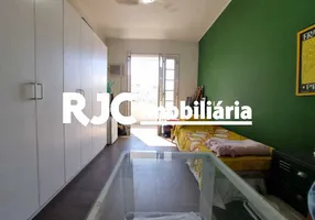 Foto 1 de Apartamento com 4 Quartos à venda, 145m² em Tijuca, Rio de Janeiro