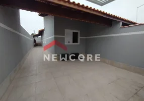 Foto 1 de Casa com 2 Quartos à venda, 73m² em Agenor de Campos, Mongaguá