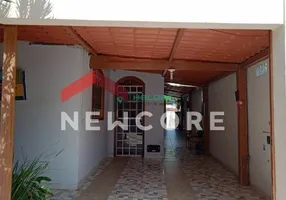 Foto 1 de Casa com 2 Quartos à venda, 147m² em Santa Fé, Betim