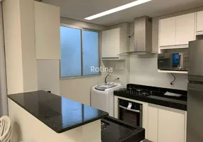 Foto 1 de Apartamento com 2 Quartos à venda, 46m² em Shopping Park, Uberlândia