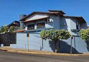 Foto 1 de Sobrado com 4 Quartos à venda, 320m² em Jardim Panorama, Bauru
