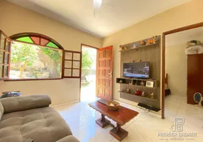 Foto 1 de Casa com 3 Quartos à venda, 200m² em Barra do Imbuí, Teresópolis