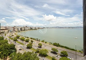 Foto 1 de Apartamento com 4 Quartos à venda, 212m² em Beira Mar, Florianópolis